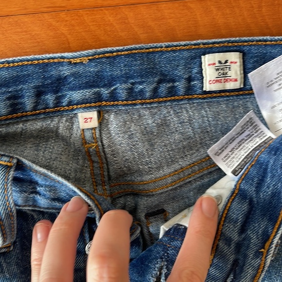 levi's white oak cone denim wedgie fit - Picture 3 of 4